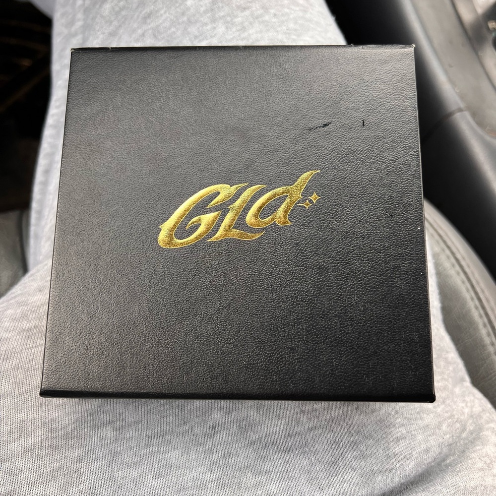 18 inch tennis chain from GLD